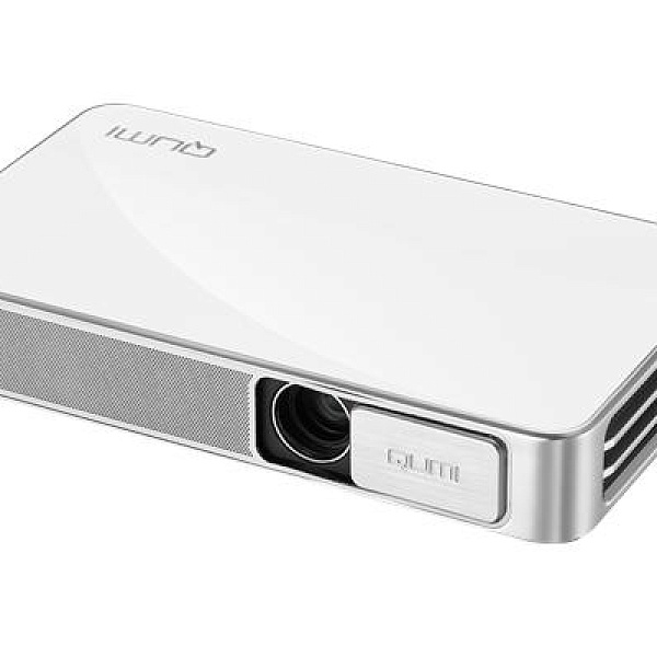Мультимедийный ультрапортативный LED-проектор Vivitek Qumi Q3 Plus-WH (DLP, 720p 500 ANSI Lm, 30000:1, 1.66, HDMI, Composite Video, Audio-Out (Mini-Jack), USB A (x2), SD (microSD card slot), 30000 часов, 0,460 кг., 3D, цвет белый)