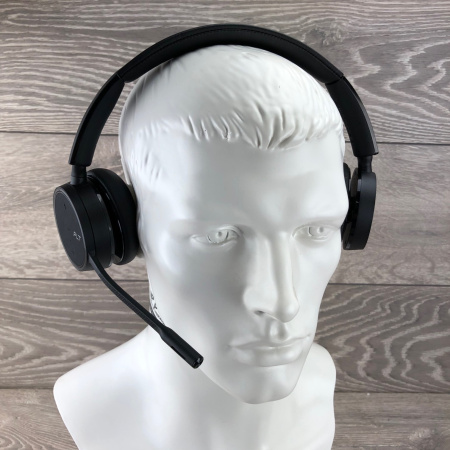 Poly Studio P5 with Voyager 4220 UC (USB-A) комплект для персонального общения по видеосвязи Poly Studio P5 with Voyager 4220 UC (USB-A) комплект для персонального общения по видеосвязи