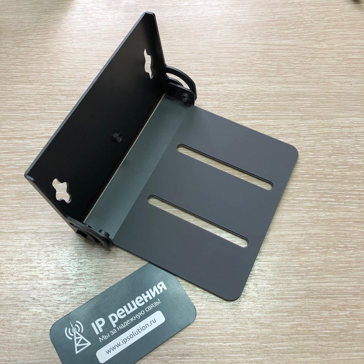 Yealink MeetingEye 600 M600-0051, терминал видеоконференцсвязи "все-в-одном"