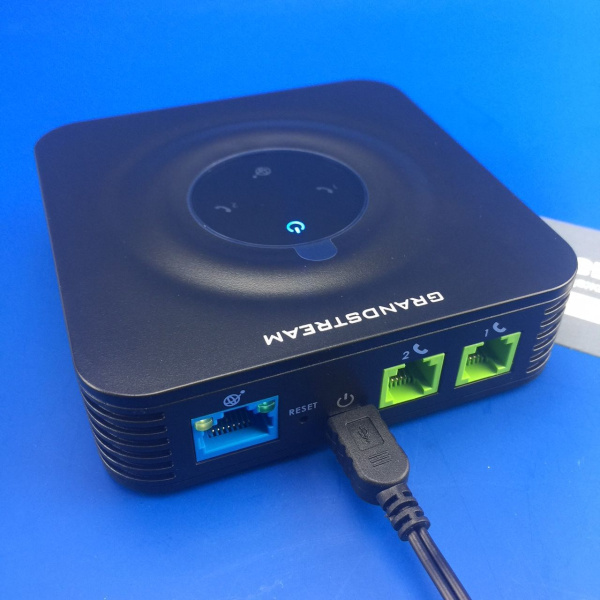 Grandstream HandyTone-802 , аналоговый sip-адаптер