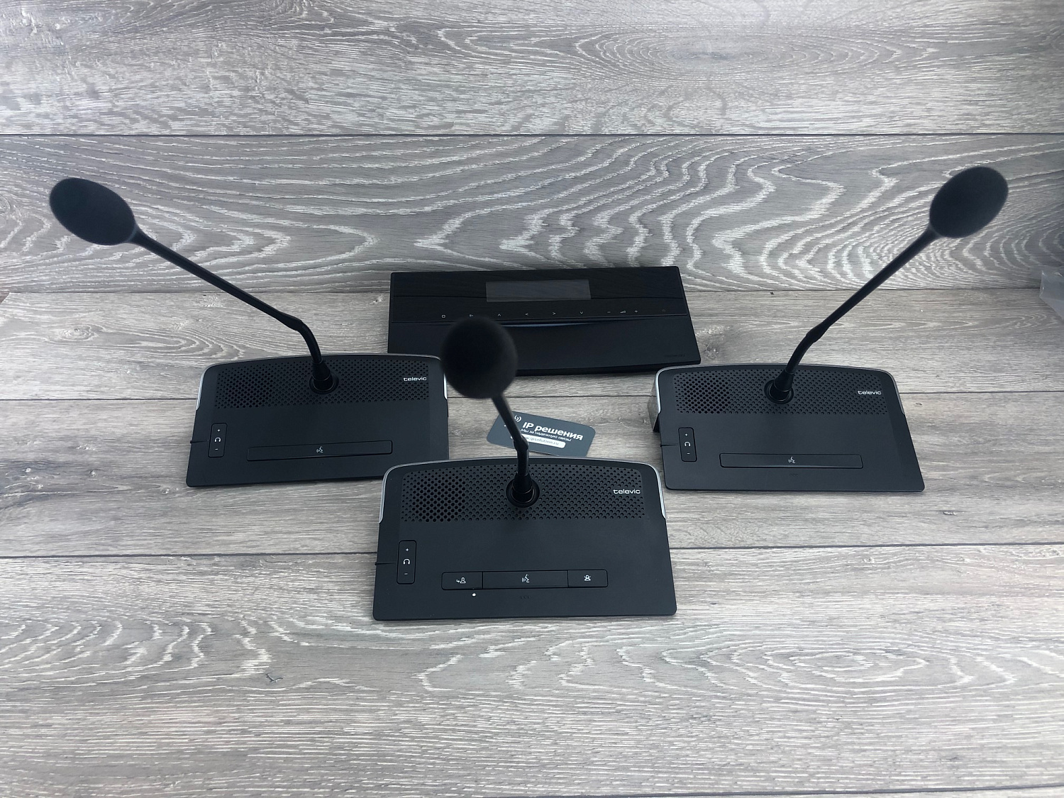 D-Cerno D SL, пульт делегата