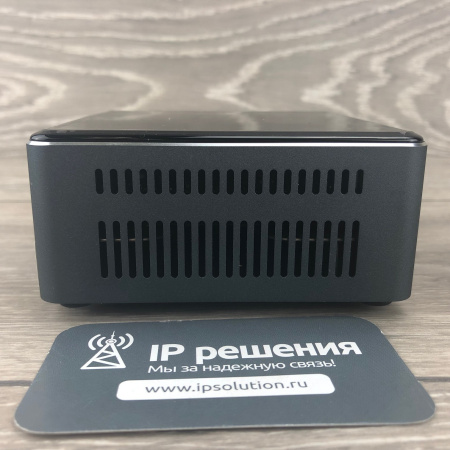IPSOLUTION/TK3, терминальный клиент для видеоконференцсвязи на базе Intel Nuc c Intel Core i7
