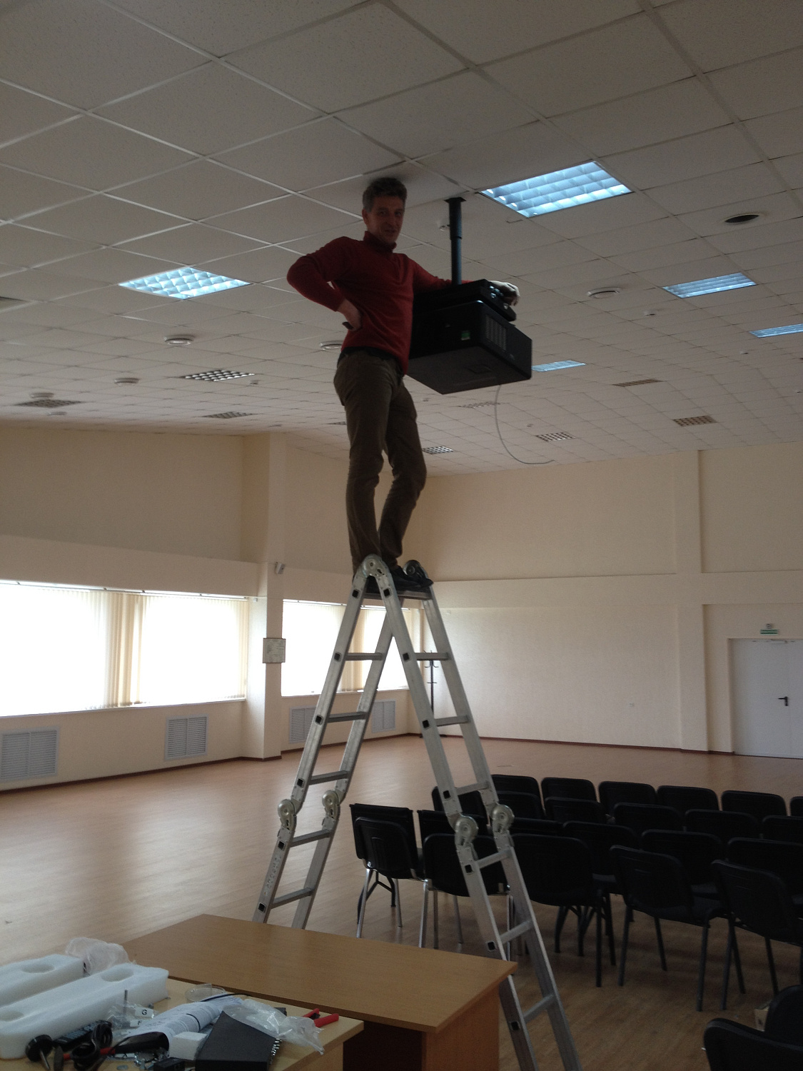 Проект по оснащению конференц-зала Новороссийской таможни оборудованием для презентаций, аудио и видеоконференций