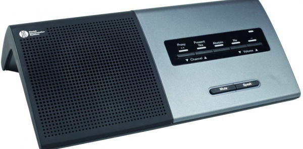 DM 6680 P Микрофонный пульт делегата для системы DDS 6000