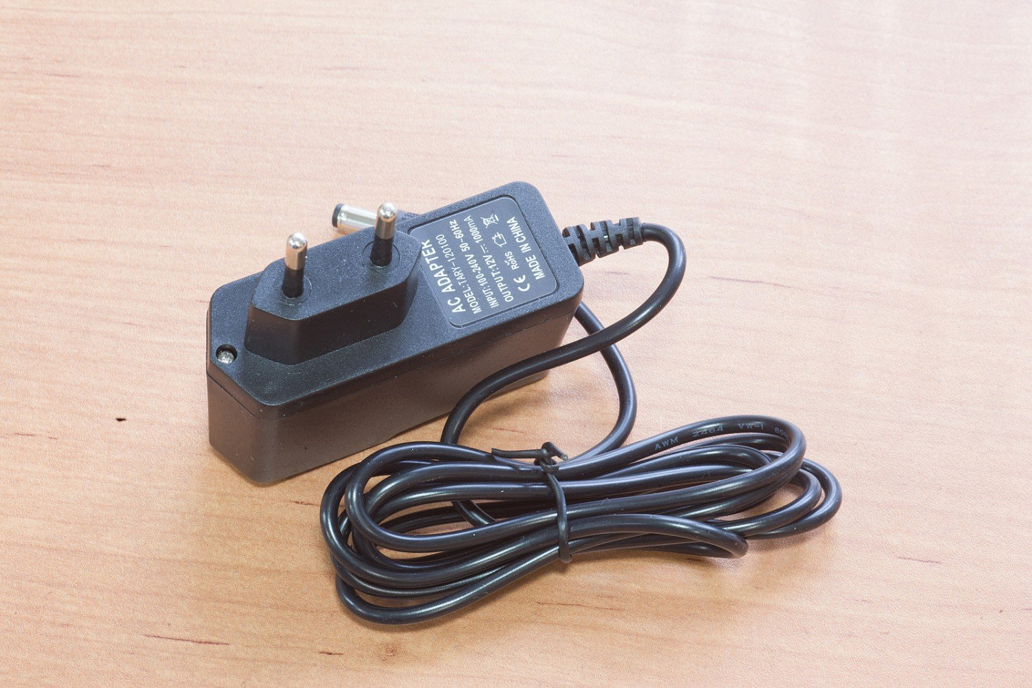 SpGate-3G GSM/UMTS шлюз, 1 канал, порт FXS для подключения ТА или офисной АТС