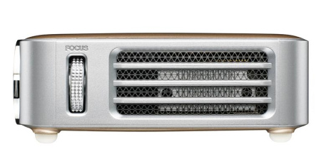 Ультрапортативный LED-проектор Vivitek Qumi Q6 (красный) Ультрапортативный LED-проектор Vivitek Qumi Q6 (красный)