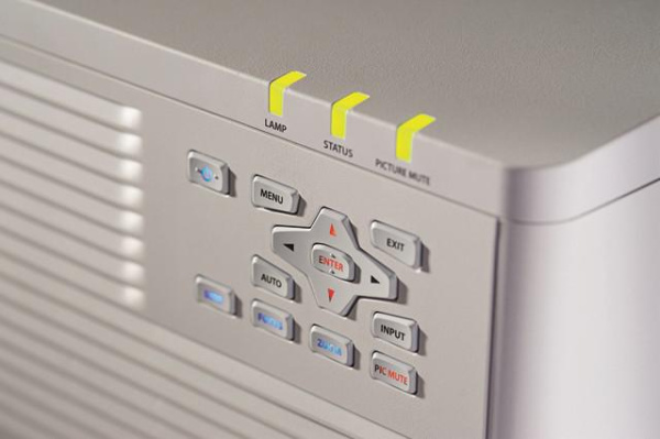 Мультимедийный проектор Christie DHD600-G c объективом 1.22-1.52:1 (1-Chip DLP, 1920 x1080 (FullHD), 1200:1, 5950 ANSI Lm, 15.3 кг. (140-003104-01)) Мультимедийный проектор Christie DHD600-G c объективом 1.22-1.52:1 (1-Chip DLP, 1920 x1080 (FullHD), 1200:1, 5950 ANSI Lm, 15.3 кг. (140-003104-01))