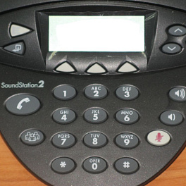 Polycom SoundStation2 EX, телефонный аппарат для конференц-связи, c возможностью подключения дополнительных микрофонов