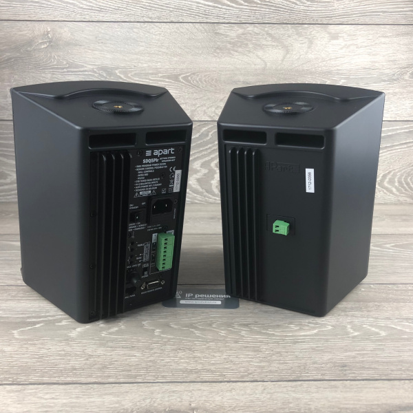 Акустика Apart SDQ5PIR-BL, настенная, активная (черный) Акустика Apart SDQ5PIR-BL, настенная, активная (черный)