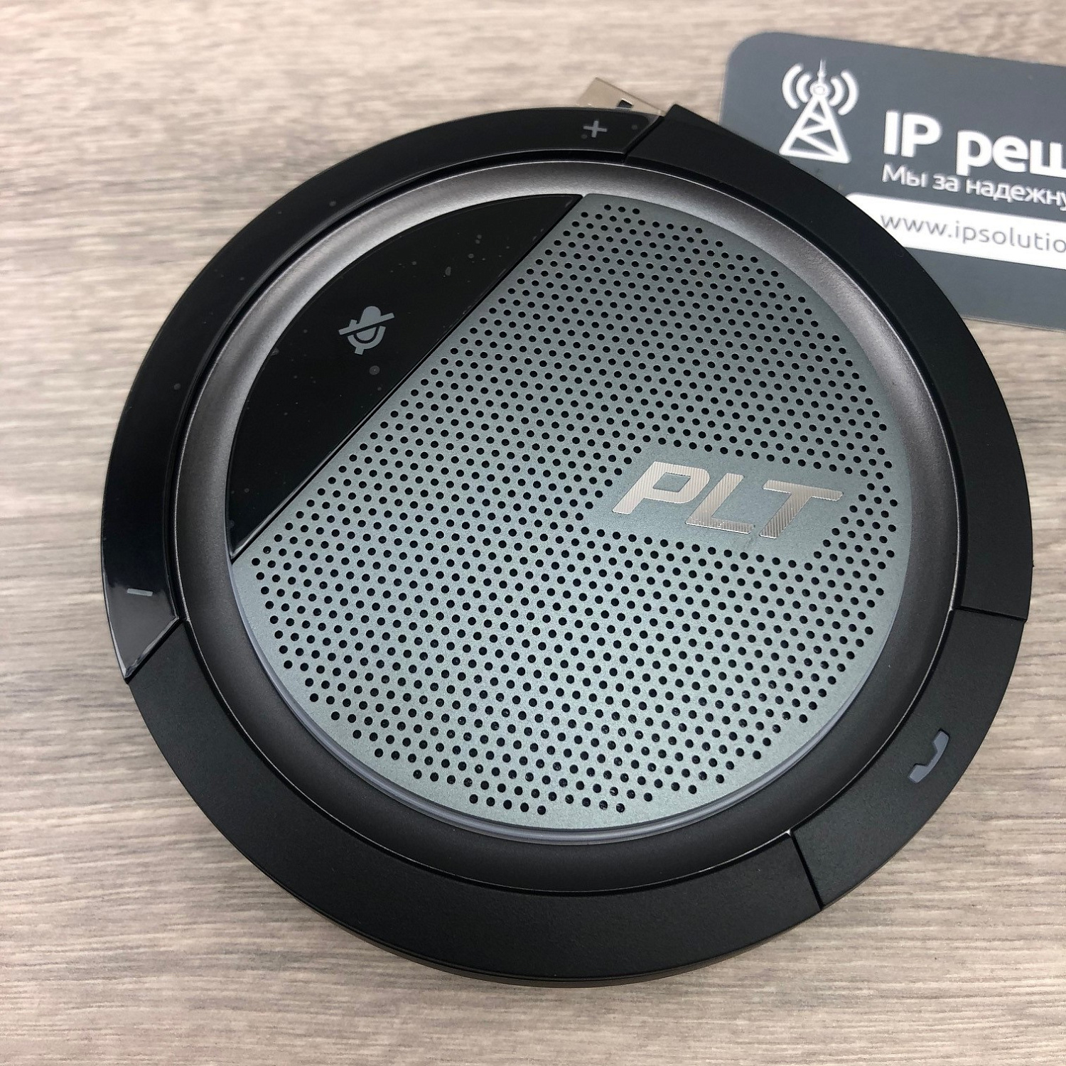 PlantronicsCalisto P3200 (210900-01), портативный персональный спикерфон USB-A PlantronicsCalisto P3200 (210900-01), портативный персональный спикерфон USB-A