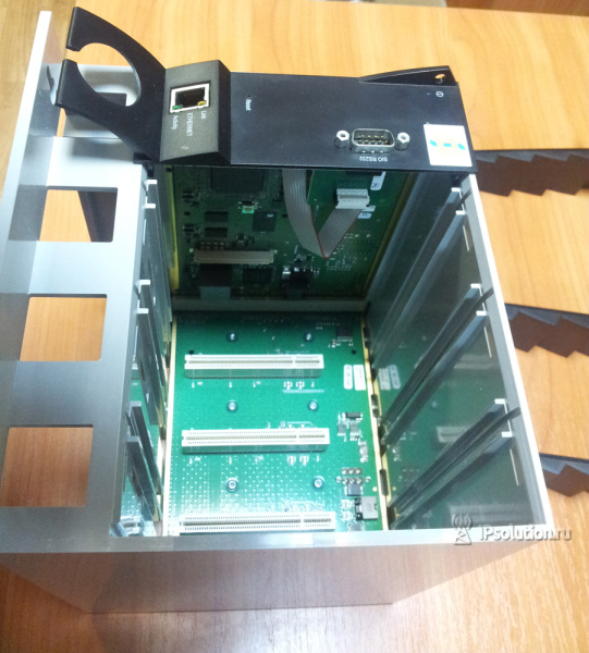 Spectralink DECT Server 2500, контроллер системы (EU version, 30 users, CPU Card w/o Link, power supply) Spectralink DECT Server 2500, контроллер системы (EU version, 30 users, CPU Card w/o Link, power supply)