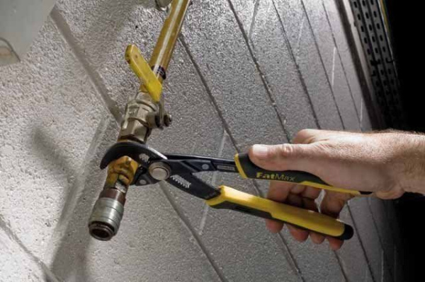 Stanley 0-84-647 - ПЛОСКОГУБЦЫ ПЕРЕСТАВНЫЕ "FATMAX XL GROOVE JOINT" 200ММ Stanley 0-84-647 - ПЛОСКОГУБЦЫ ПЕРЕСТАВНЫЕ "FATMAX XL GROOVE JOINT" 200ММ