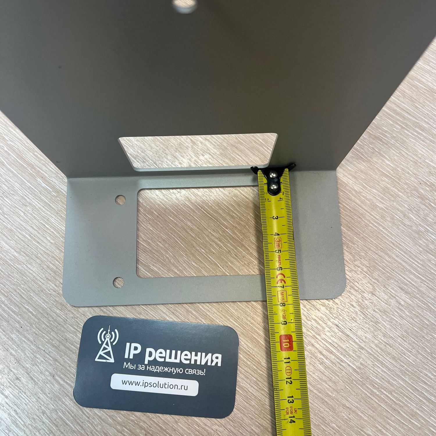 Настенное крепление для камер Clevermic (серое) 