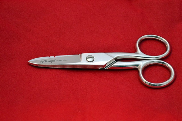 Ножницы монтажные для резки кевлларовых нитей