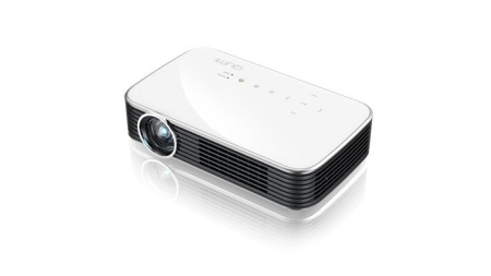 Мультимедийный ультрапортативный LED-проектор Vivitek Qumi Q8 –BK (DLP, 1080p 1000ANSI Lm, 30000:1, 1.5, HDMIХ2, Audio-Out (Mini-Jack), USB A, 30000 часов, 0,621 кг., 3D, цвет белый)