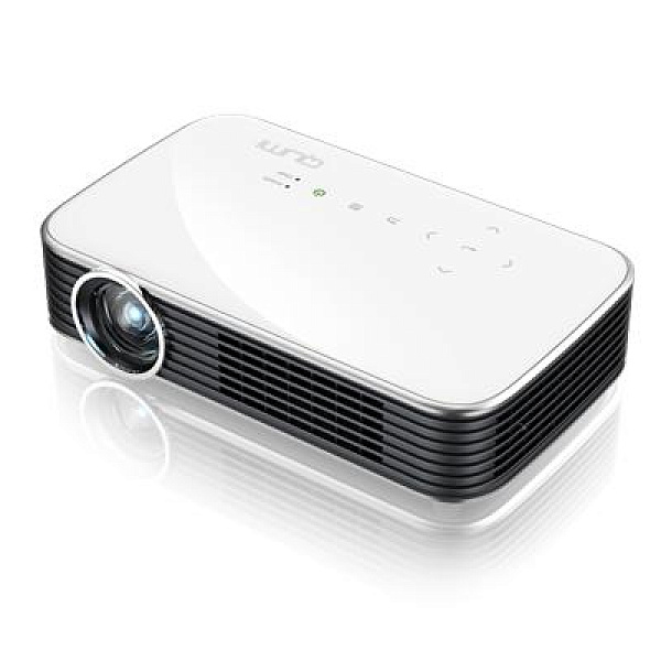 Мультимедийный ультрапортативный LED-проектор Vivitek Qumi Q8 –BK (DLP, 1080p 1000ANSI Lm, 30000:1, 1.5, HDMIХ2, Audio-Out (Mini-Jack), USB A, 30000 часов, 0,621 кг., 3D, цвет белый)