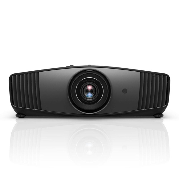 Кинотеатральный проектор BenQ W5700 (DLP Brightness 1800 AL CinePrime, 100% Rec.709, 100% DCI-P3, precalibrated, HDR Pro (HDR10 & HLG), Motion Enchancer, Dynamic Black, 1.6X zoom, TR 1.36 ~ 2.18, Big Vert +/- 60% and Hor +/-23% L/S, USB 3.0 MediaPlaye Кинотеатральный проектор BenQ W5700 (DLP Brightness 1800 AL CinePrime, 100% Rec.709, 100% DCI-P3, precalibrated, HDR Pro (HDR10 & HLG), Motion Enchancer, Dynamic Black, 1.6X zoom, TR 1.36 ~ 2.18, Big Vert +/- 60% and Hor +/-23% L/S, USB 3.0 MediaPlaye