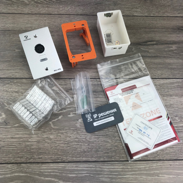 Tendzone RC-PS - Настенная панель "Подключение микрофона" Tendzone RC-PS - Настенная панель "Подключение микрофона"