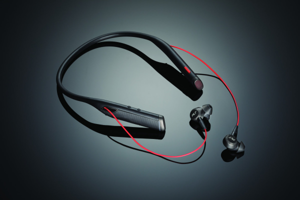 Plantronics Voyager 6200 UC,  беспроводная гарнитура для ПК и мобильных устройств (Bluetooth, ANC), Черная Plantronics Voyager 6200 UC,  беспроводная гарнитура для ПК и мобильных устройств (Bluetooth, ANC), Черная