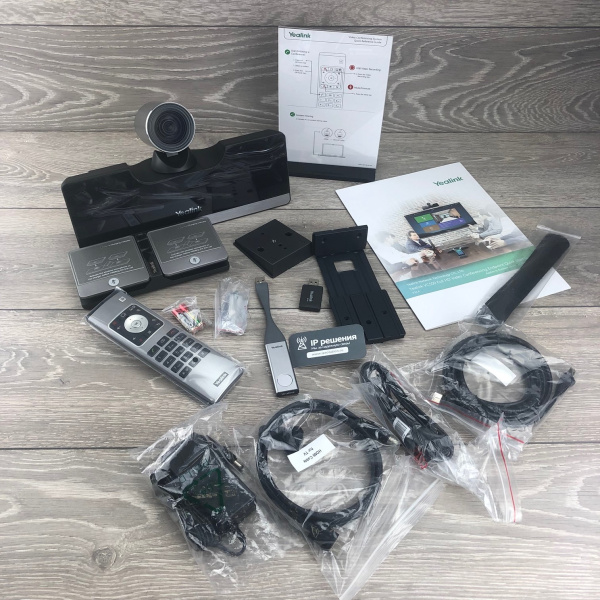 Yealink VC500-Mic-WP, терминал видеоконференцсвязи для конференц-комнат средних размеров Yealink VC500-Mic-WP, терминал видеоконференцсвязи для конференц-комнат средних размеров