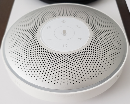 eMeet OfficeCore M2 White, Bluetooth-спикерфон (белый) eMeet OfficeCore M2 White, Bluetooth-спикерфон (белый)