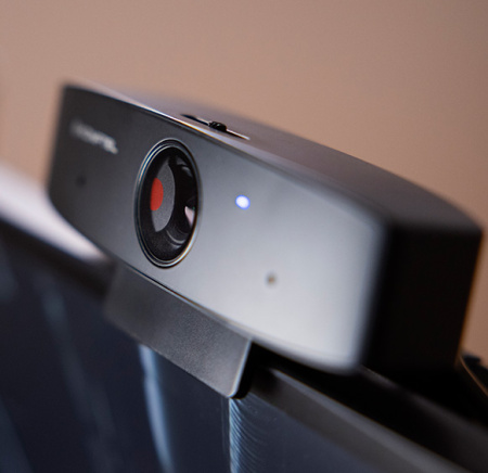 Konftel Cam10, конференц-камера (Full HD 1080p30, USB 2.0, 90°, 4x, автофокус, шторка конфиденциальности)