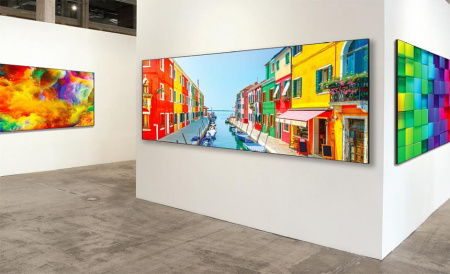 Светодиодный дисплей, шаг пикселя 2 мм, размер панели 384 x 360 x 77 мм Светодиодный дисплей, шаг пикселя 2 мм, размер панели 384 x 360 x 77 мм