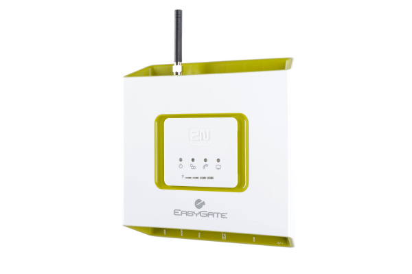 2N EasyGate Pro 501338E - аналоговый шлюз, 1xUMTS или GSM, передача данных, порт FXS, отсек для резервного питания