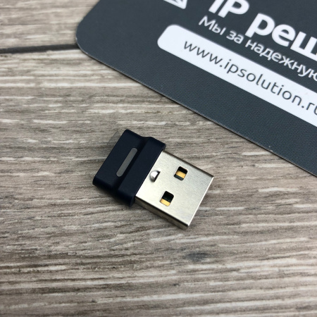 Poly Voyager Focus 2 UC - беспроводная гарнитура для ПК и мобильного телефона (Bluetooth, Hybrid ANC, адаптер BT700 USB-A) Poly Voyager Focus 2 UC - беспроводная гарнитура для ПК и мобильного телефона (Bluetooth, Hybrid ANC, адаптер BT700 USB-A)