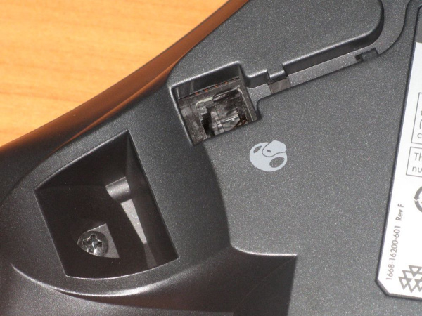 Polycom SoundStation2 EX, телефонный аппарат для конференц-связи, c возможностью подключения дополнительных микрофонов Polycom SoundStation2 EX, телефонный аппарат для конференц-связи, c возможностью подключения дополнительных микрофонов