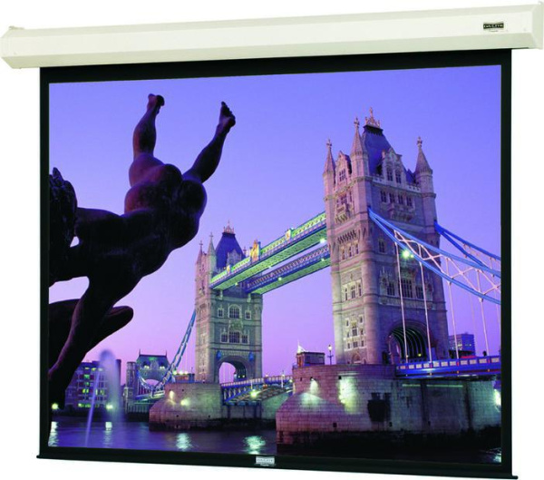 Проекционный экран с электроприводом Da-lite Cosmopolitan® Electrol® 110" 16:9 HDTV FORMAT, HC Matte White, проекционная область 137x244 см, длина корпуса 274см., цвет белый, дроп 30см.Моторизованные экраны часто применяются в домашних кинотеатрах, конфер Проекционный экран с электроприводом Da-lite Cosmopolitan® Electrol® 110" 16:9 HDTV FORMAT, HC Matte White, проекционная область 137x244 см, длина корпуса 274см., цвет белый, дроп 30см.Моторизованные экраны часто применяются в домашних кинотеатрах, конфер
