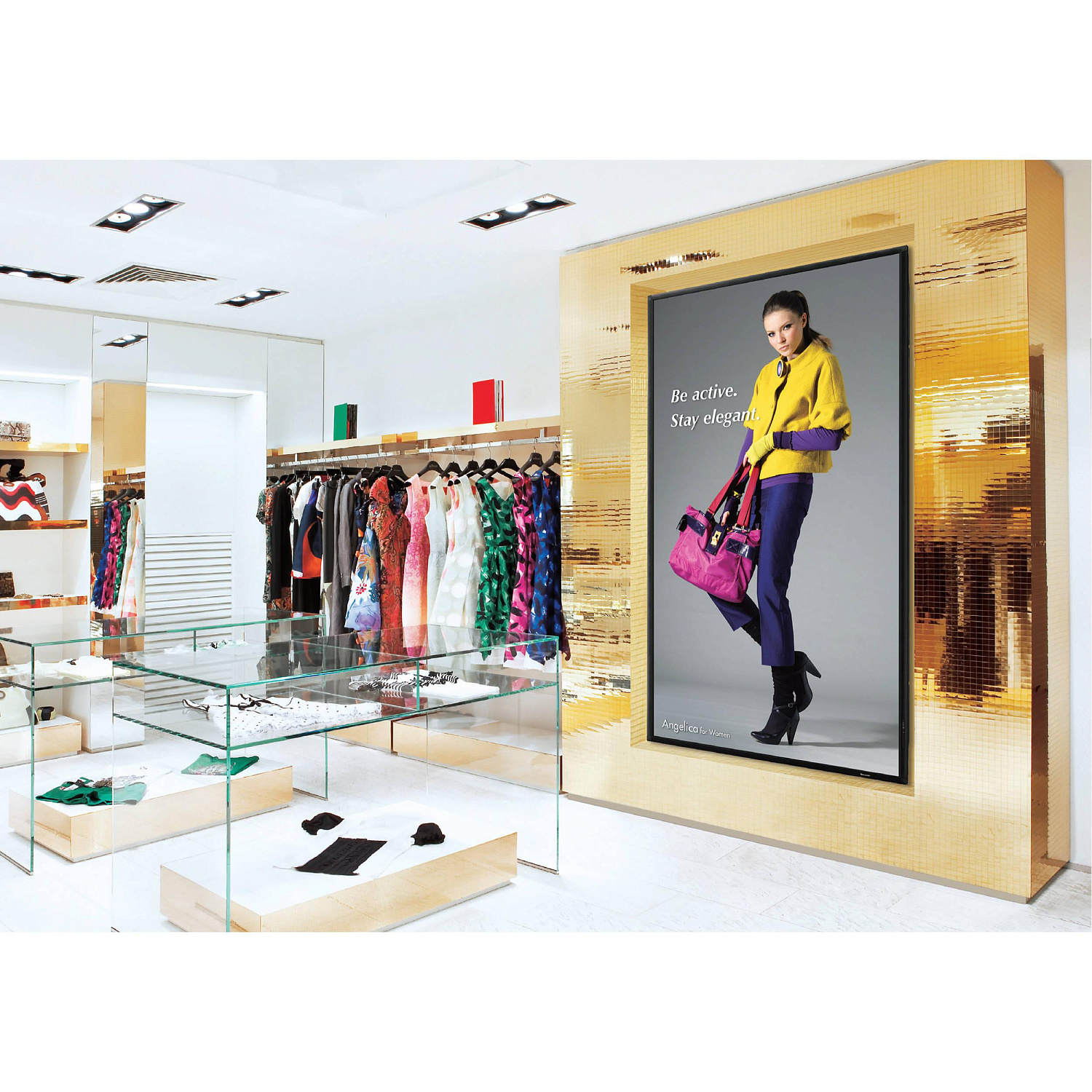 90" ЖК-монитор, полная LED, 700 Кд, 1920х1080, 4.000:1, Горизонтально/Вертикально, 2xDisplayPort, 2xDVI, 2xHDMI, VGA, 2xRS232, LAN, 2х10W speakers, 24/7, 75 кг, UV2A