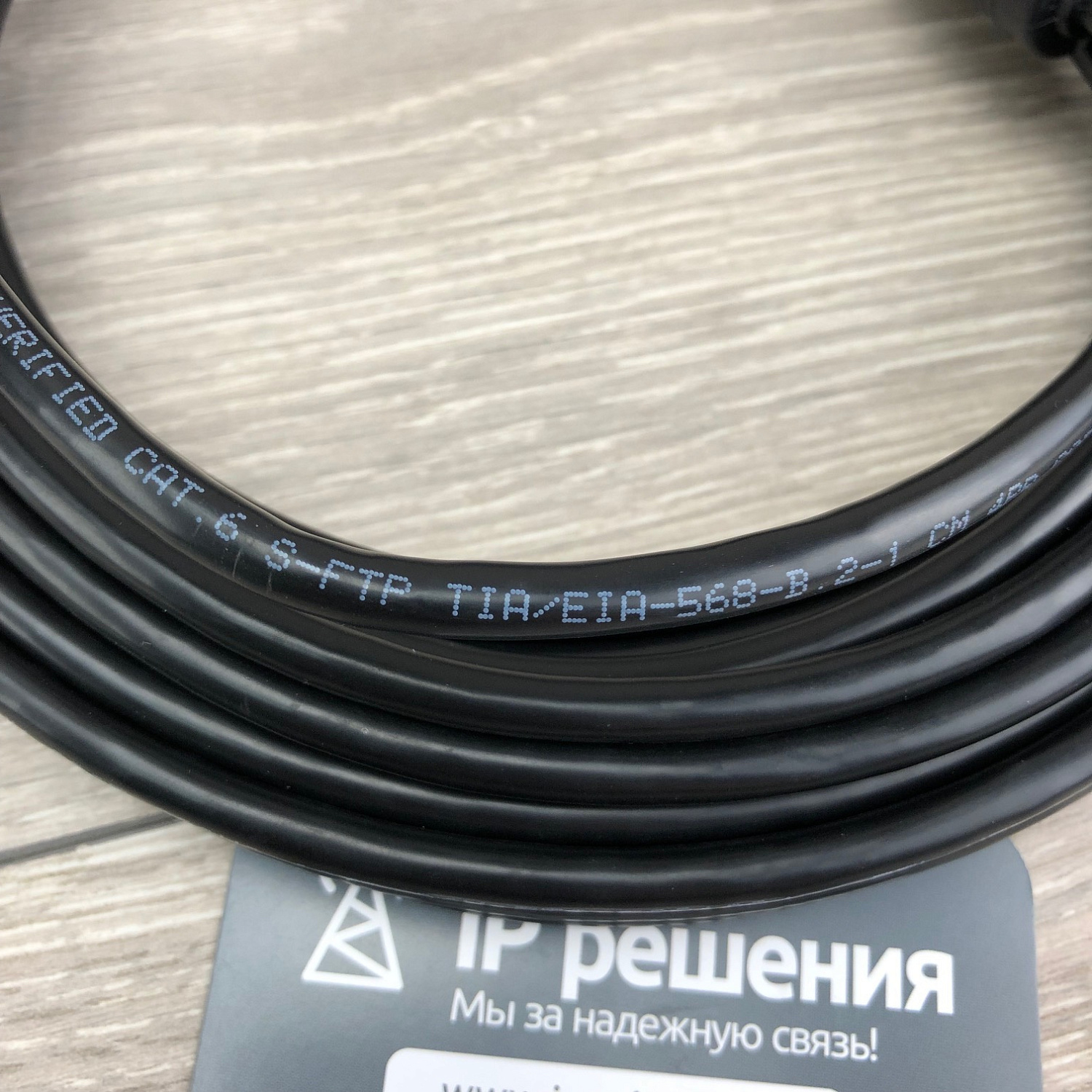 AVer VC520 Pro комплект для видеоконференций (камера + спикерфон) AVer VC520 Pro комплект для видеоконференций (камера + спикерфон)