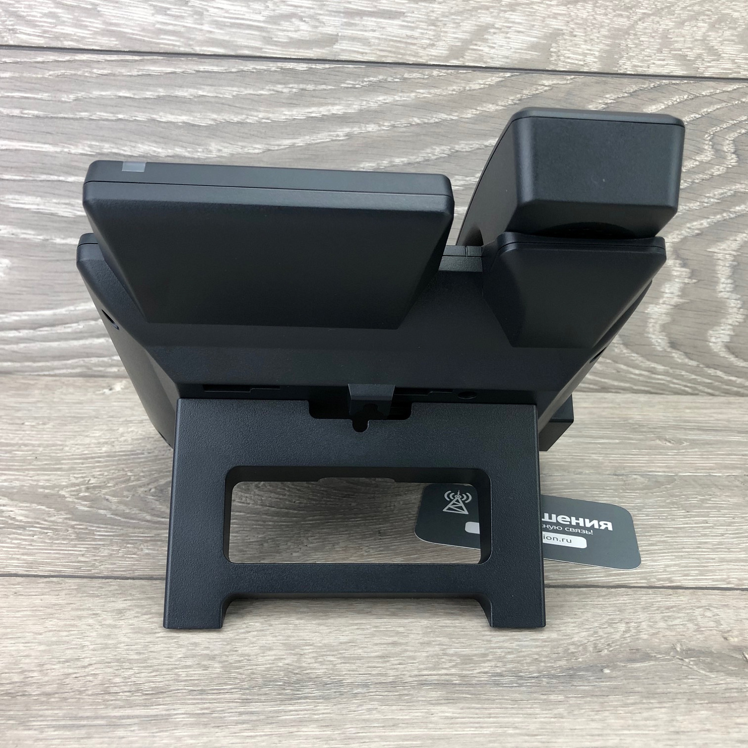 Yealink SIP-T31G, IP-телефон 2 аккаунта, PoE, GigE Yealink SIP-T31G, IP-телефон 2 аккаунта, PoE, GigE