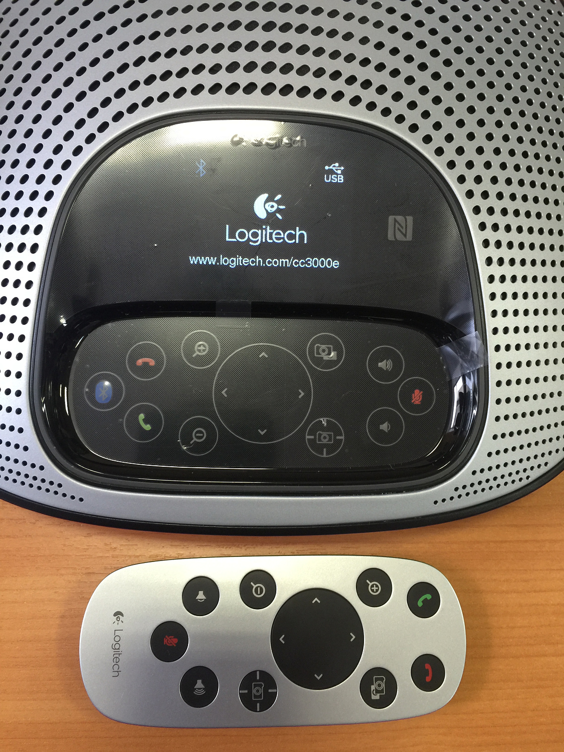 Logitech CC3000e , система видеоконференцсвязи