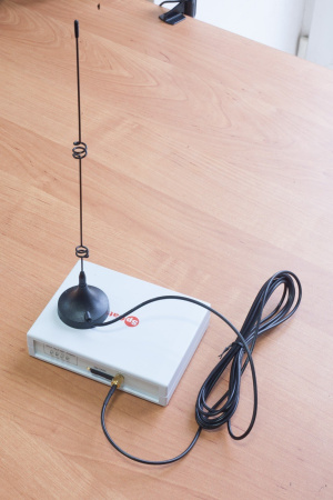 SpGate-3G GSM/UMTS шлюз, 1 канал, порт FXS для подключения ТА или офисной АТС