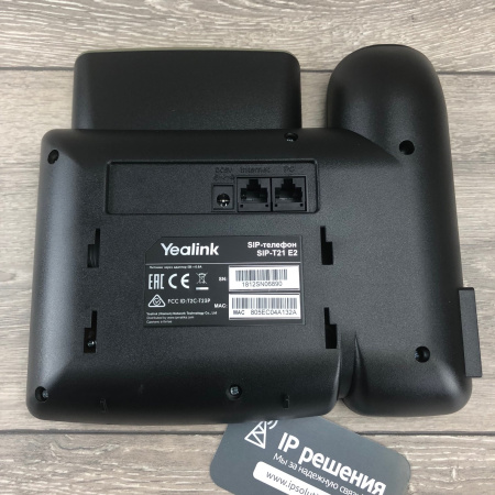 Yealink SIP-T21 E2 SIP-телефон, 2 линии Yealink SIP-T21 E2 SIP-телефон, 2 линии