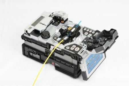 Ilsintech SWIFT-S5 - аппарат для сварки оптических волокон