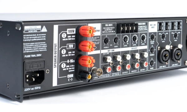 CVGaudio M-483Tm, микшер-усилитель с встроенным модулем источника сигнала CVGaudio M-483Tm, микшер-усилитель с встроенным модулем источника сигнала