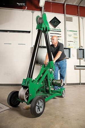 Greenlee UT10-22 - кабельная лебёдка на мобильной платформе MVB (44,5кН) Greenlee UT10-22 - кабельная лебёдка на мобильной платформе MVB (44,5кН)