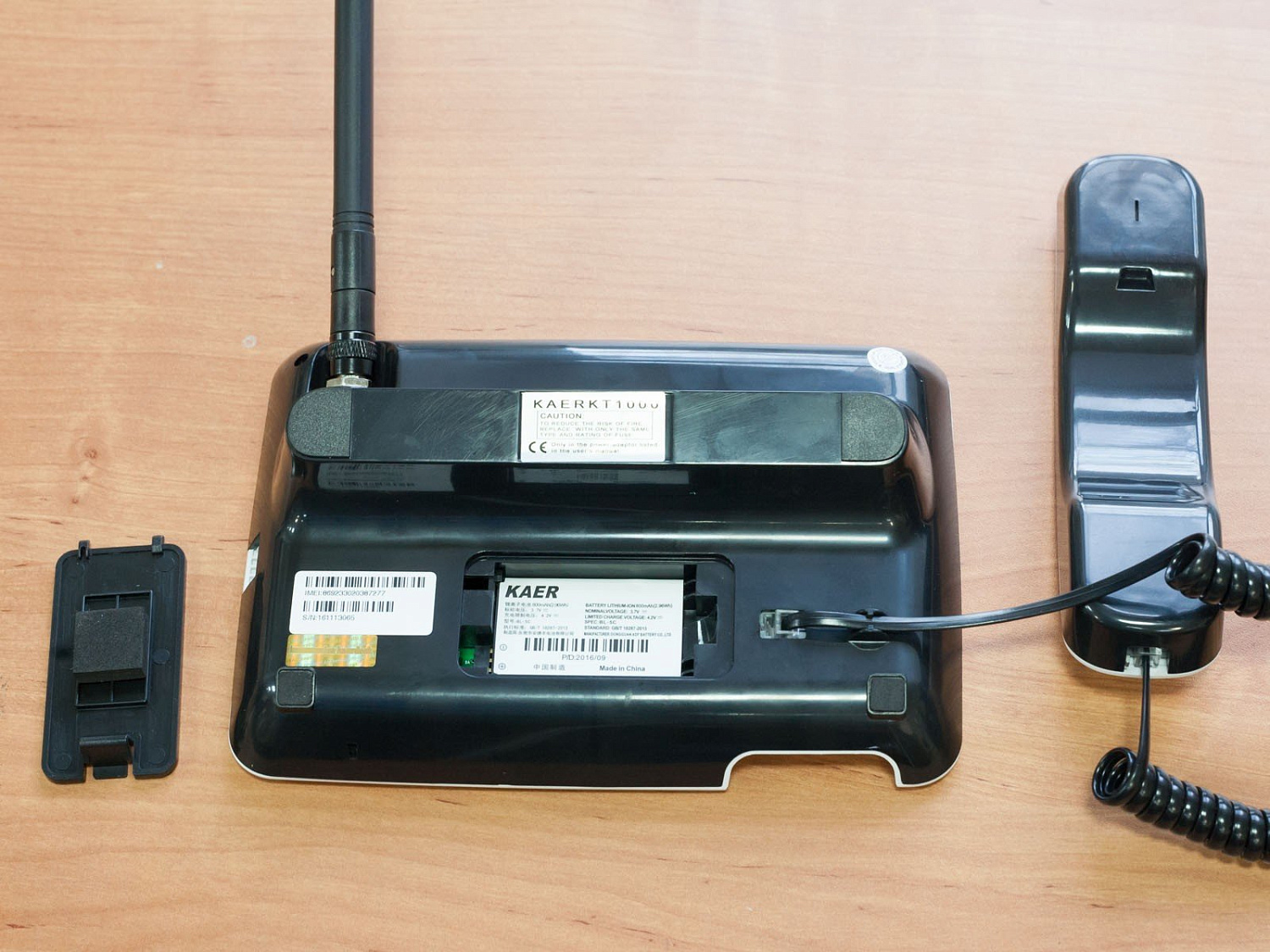 Kammunica-Lite2, стационарный GSM телефон, ЖК-дисплей, съемная внешняя антенна, аккумулятор