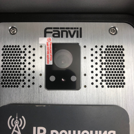 Fanvil i31S, SIP домофон, камера, 1 кнопка вызова, клавиатура, считыватель RFID карт, IP65 
