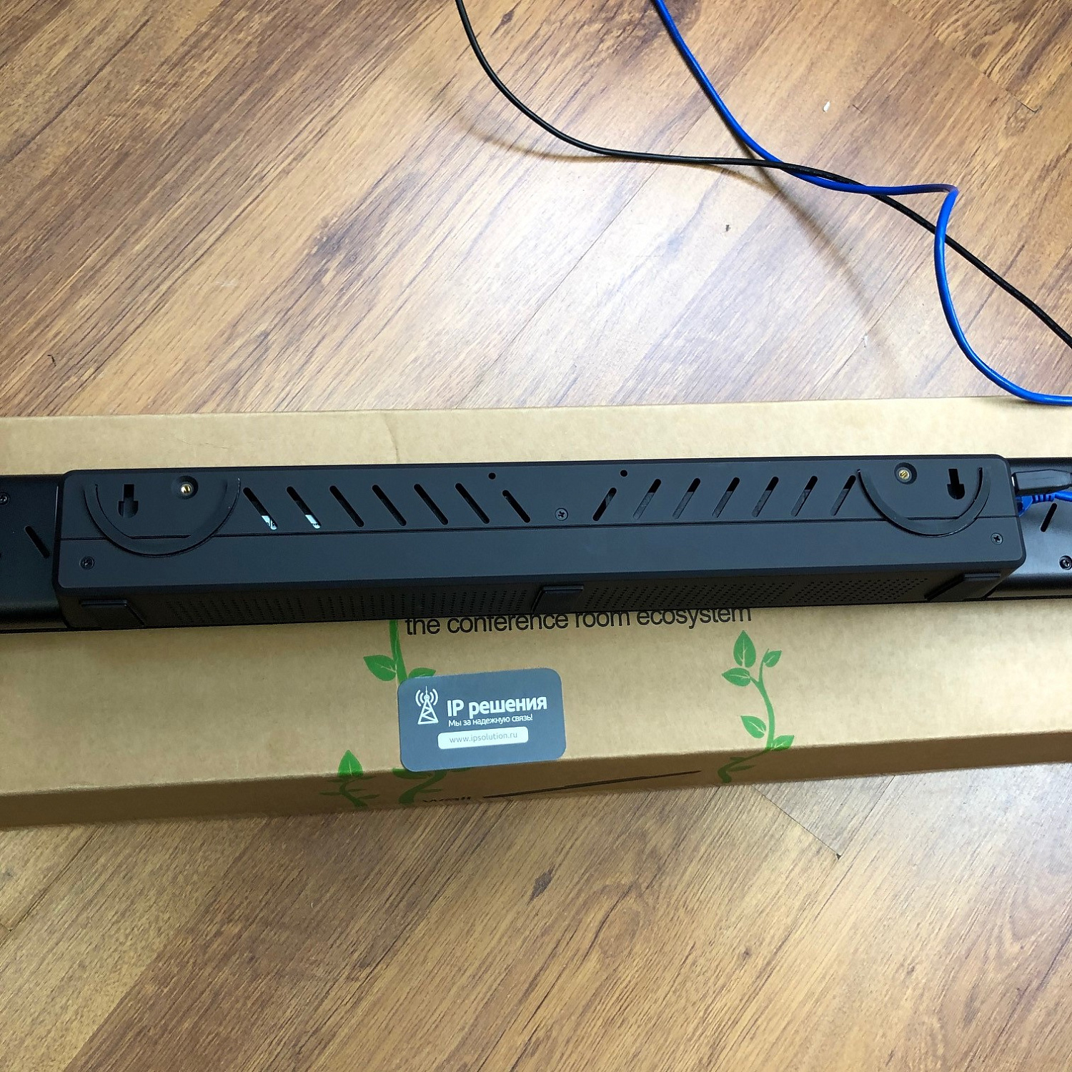 Shure Stem Wall саундбар с микрофонным массивом Shure Stem Wall саундбар с микрофонным массивом