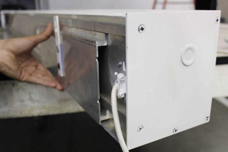 Экран настенный Cima by Stewart 92" 16:9 16:9 114x203 ed.15,2см., полотно NEVE™ (WHITE), щирина корпуса 255 см. цвет белый, STI контроллерМоторизованные экраны часто применяются в домашних кинотеатрах, конференц-залах, учебных заведениях, тренинговых ауди