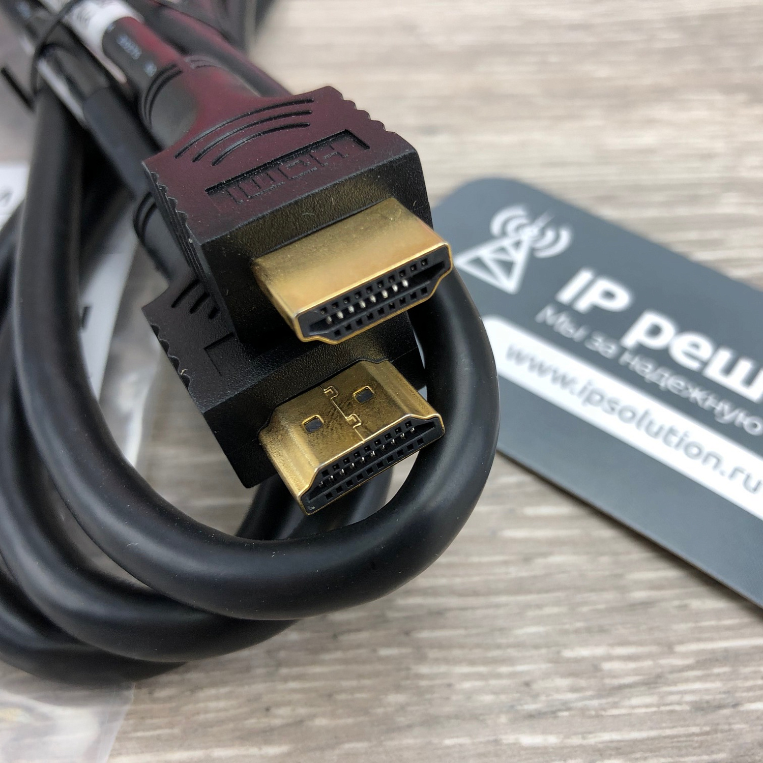 Polycom RealPresence Group 300 (720p), система для групповой видеоконференцсвязи Polycom RealPresence Group 300 (720p), система для групповой видеоконференцсвязи