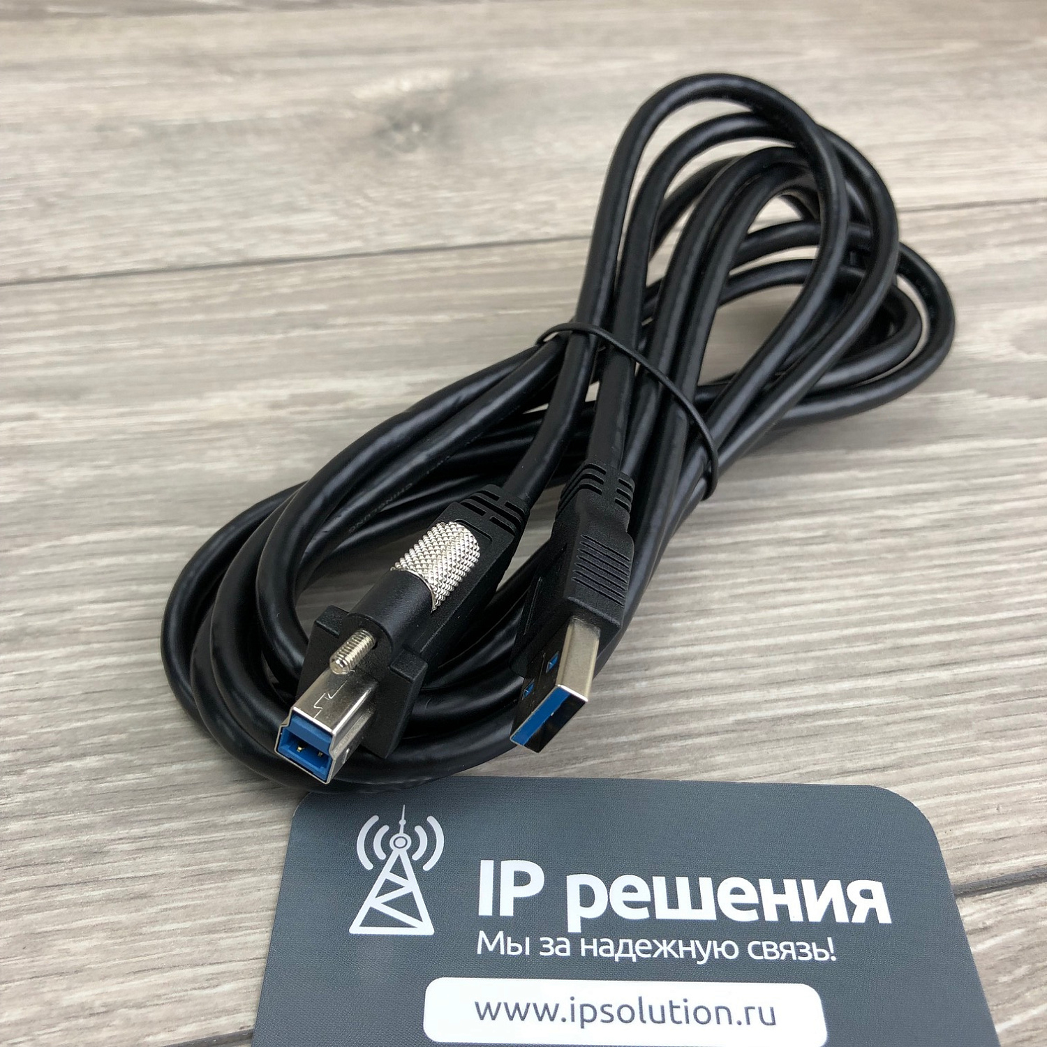 AVer VC520 Pro комплект для видеоконференций (камера + спикерфон) AVer VC520 Pro комплект для видеоконференций (камера + спикерфон)