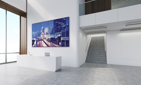 Видеостена 2х2 из панелей LG 55LV35A, 110", шов 3,5 мм; настенное выдвижное крепление Видеостена 2х2 из панелей LG 55LV35A, 110", шов 3,5 мм; настенное выдвижное крепление