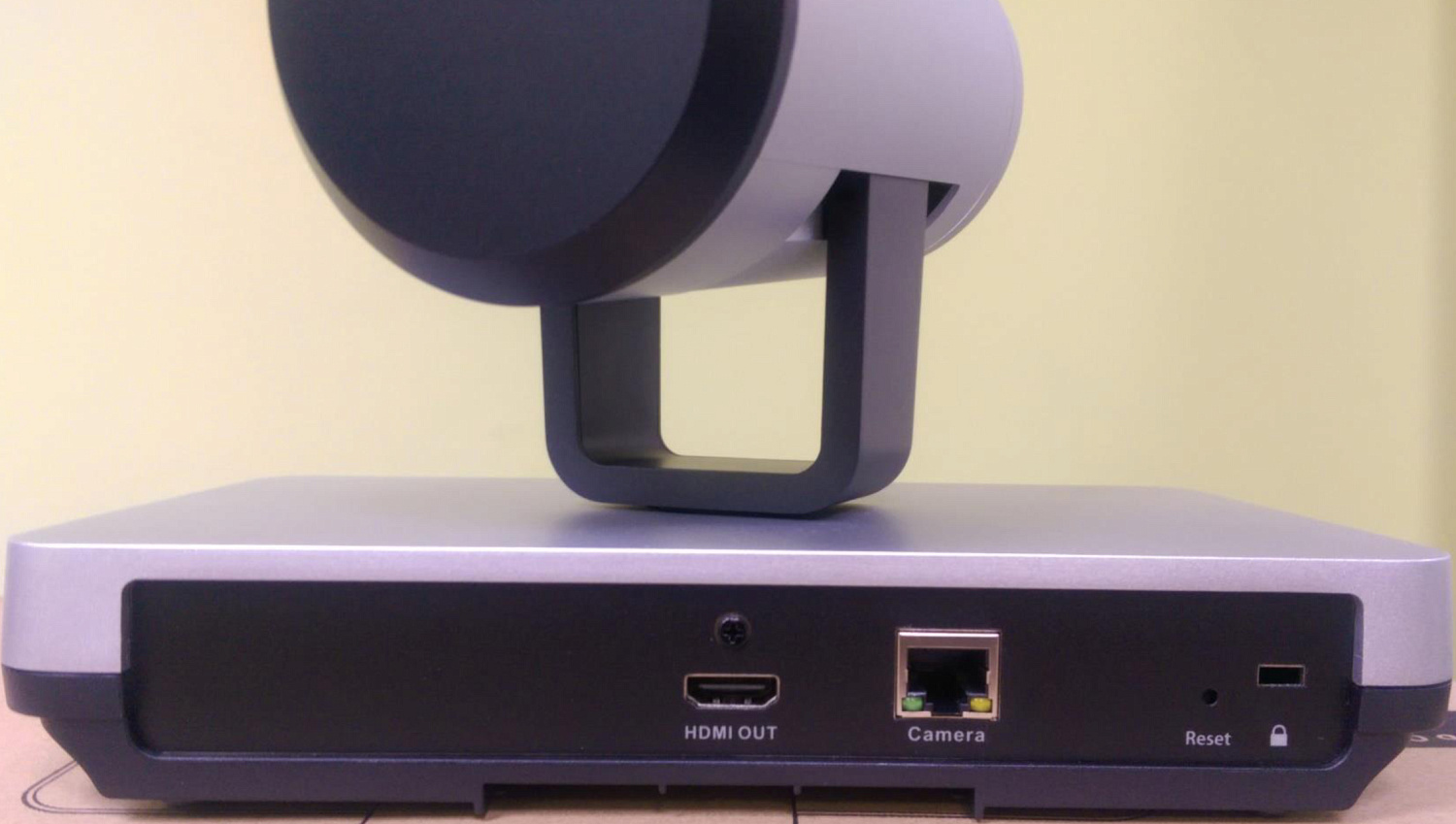 Yealink VCC22, PTZ-камера 