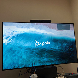 POLY STUDIO X30 & POLY TC8, терминал для видеоконференций (в комплекте с панелью TC8)