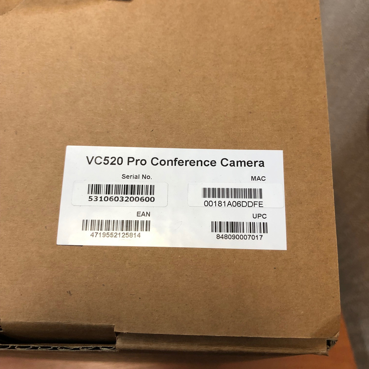 AVer VC520 Pro комплект для видеоконференций (камера + спикерфон) AVer VC520 Pro комплект для видеоконференций (камера + спикерфон)